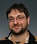 Level Shifts in a Potentially Long Memory Framework: A State-Space Approach